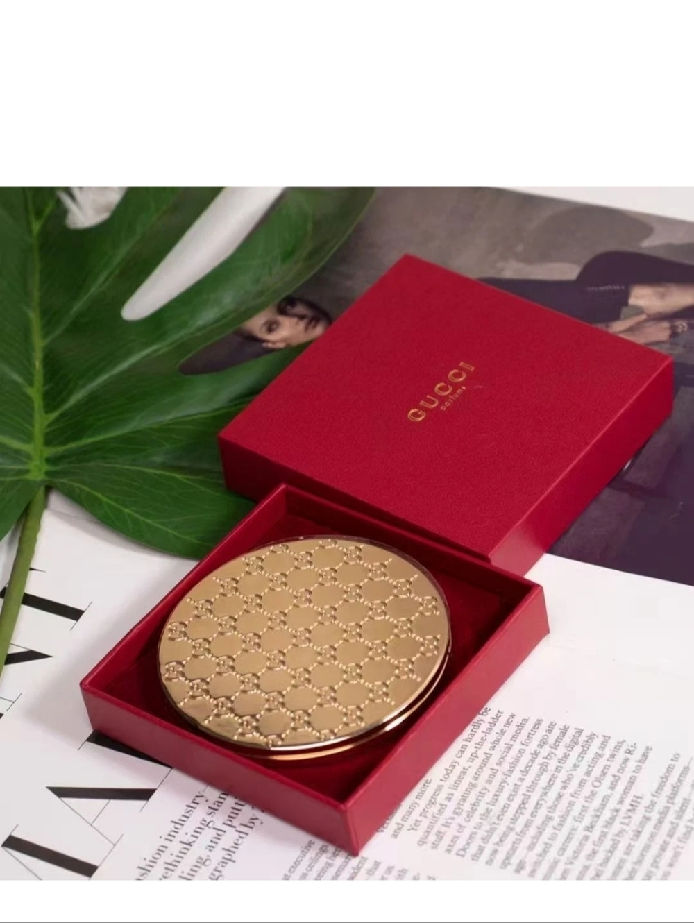 GUCCI Beauty Gold Compact Mirror with Box